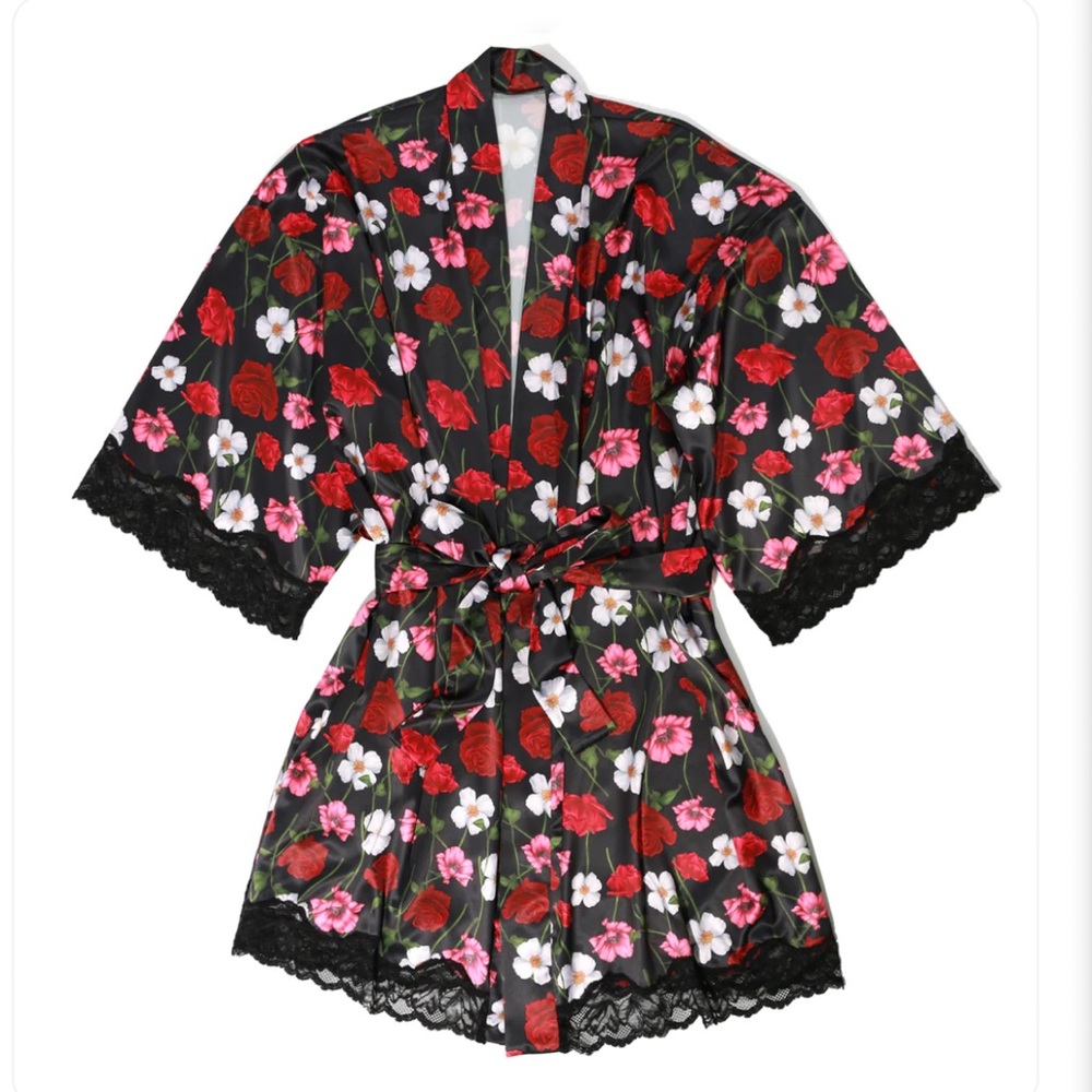 Hanky Panky‎ Luxe Satin Robe NWT